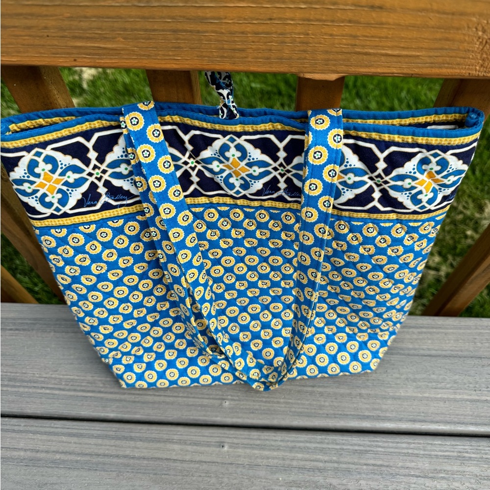 Vera Bradly Large Quilted Tote Bag